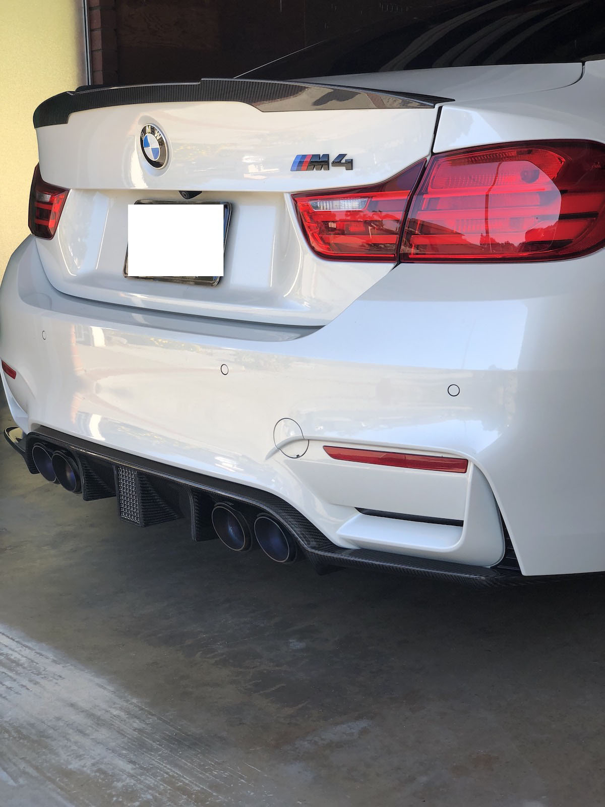 BMW F8X M3 and M4 1PK Carbon Fiber Diffuser w/ LED Brake Light